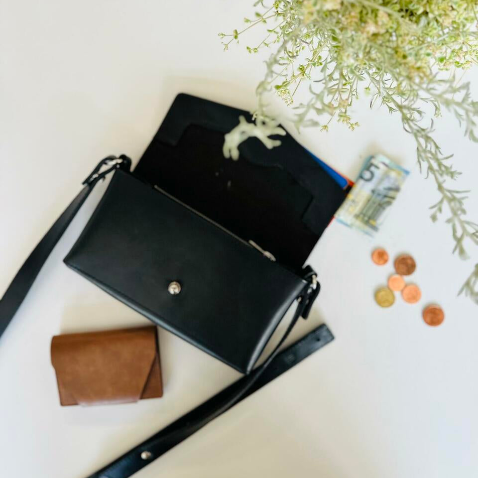 Crossbody Leather Bag KOKUKA - Small