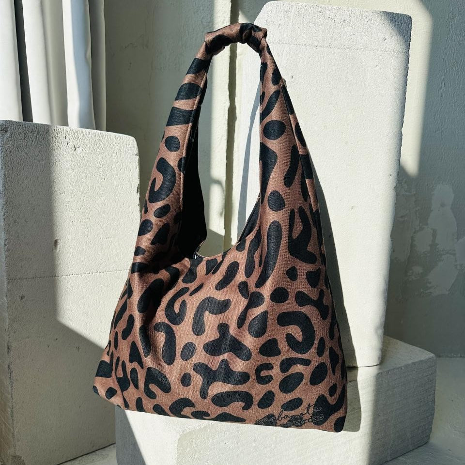 Moon Bag - Classic Leopard