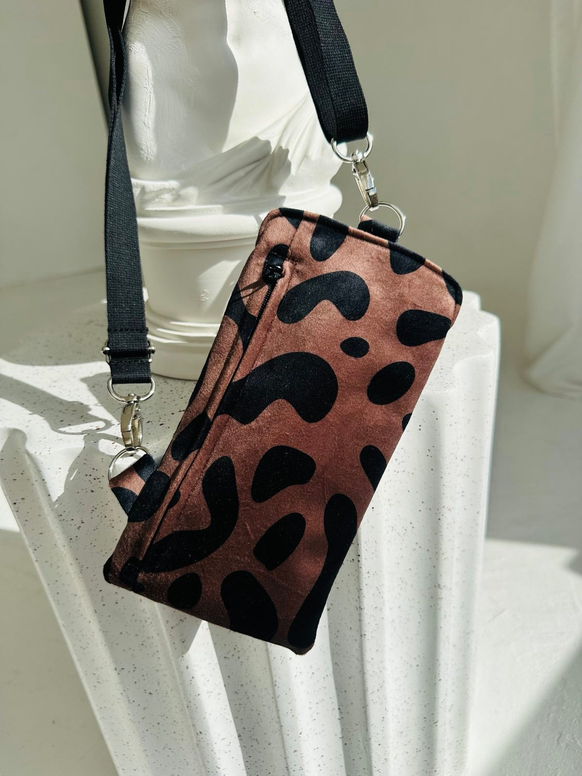 Phone Bag - Classic Leopard