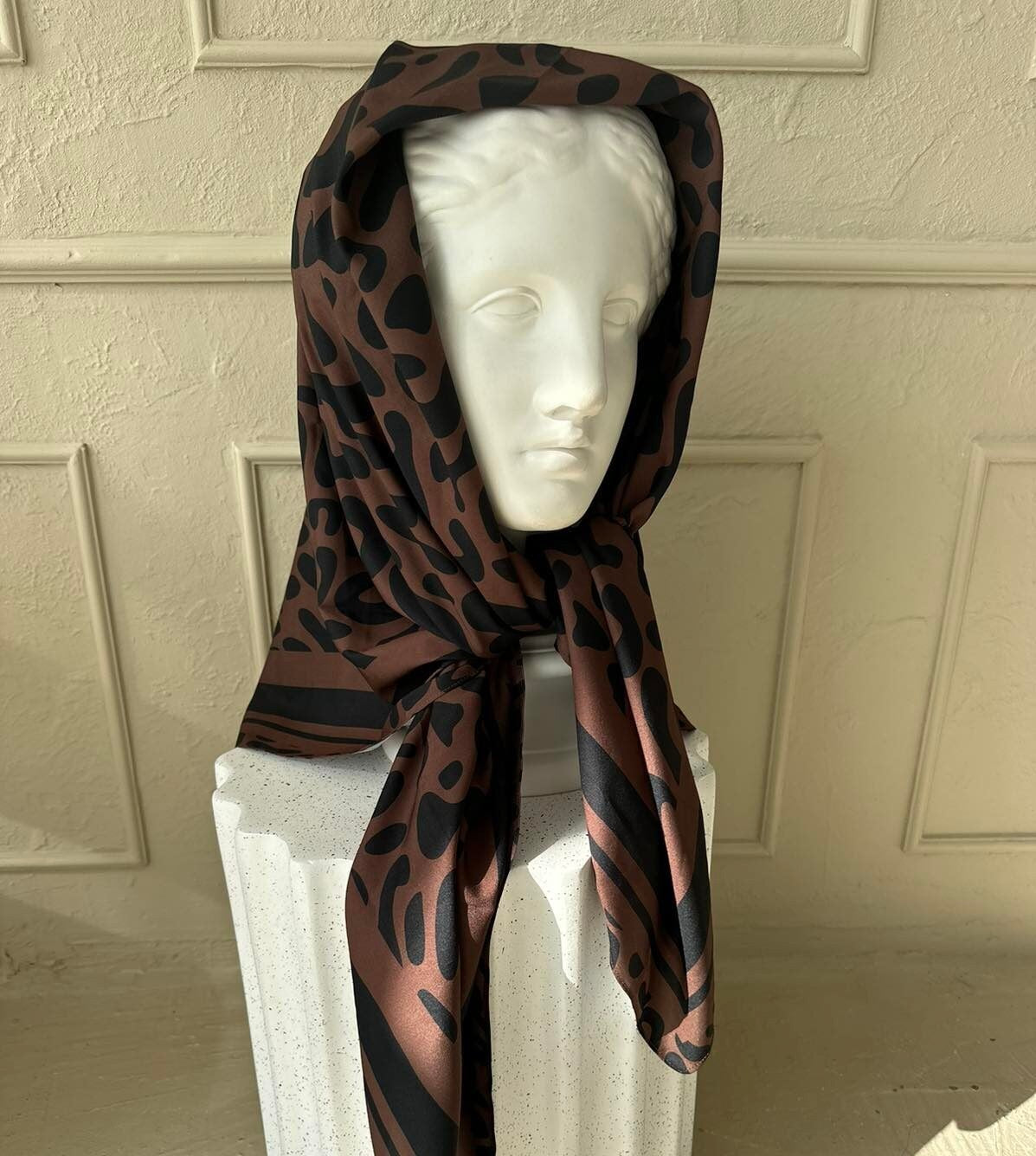 Scarf Classic Leopard